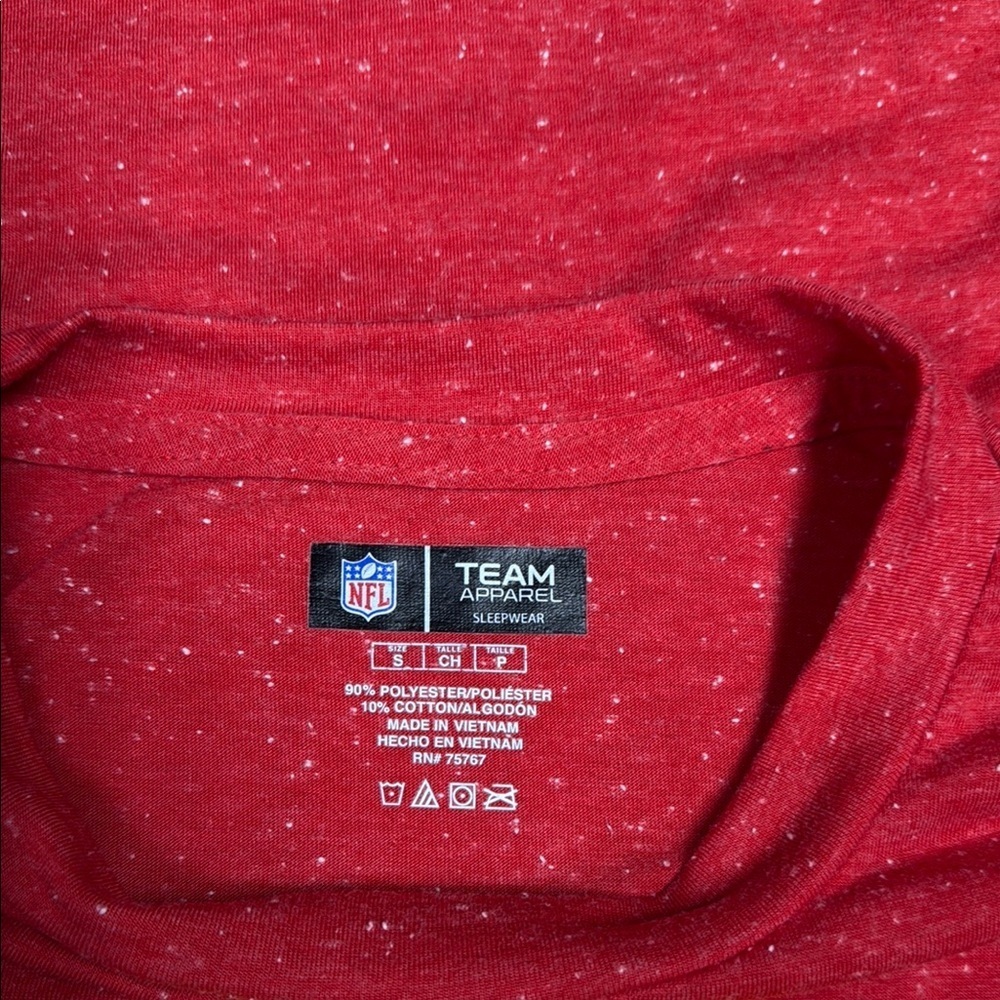 NFL Team Apparel Red T-Shirt - Picture 2 of 4